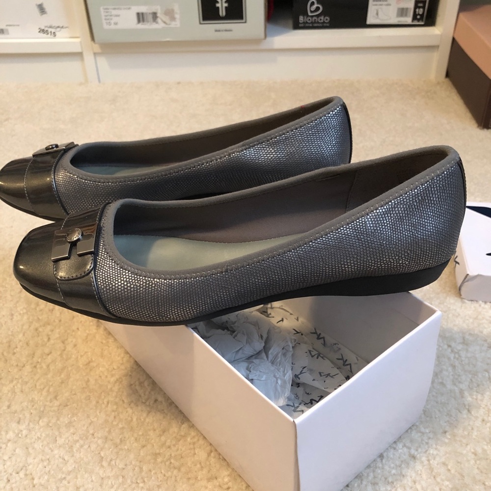 Anne Klein silver ballet flats